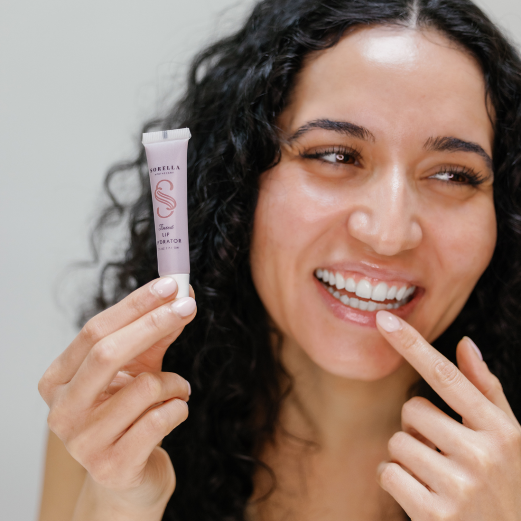 Tinted Avocado Lip Hydrator – Ali